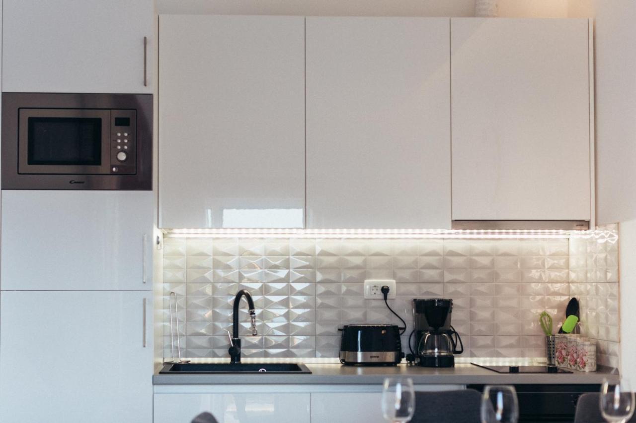 Apartment Gina Трогир Екстериор снимка